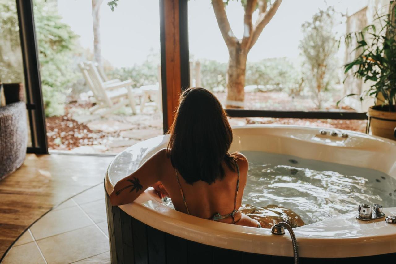 Cnaan Village Boutique Hotel & Spa 해드 네스 외부 사진